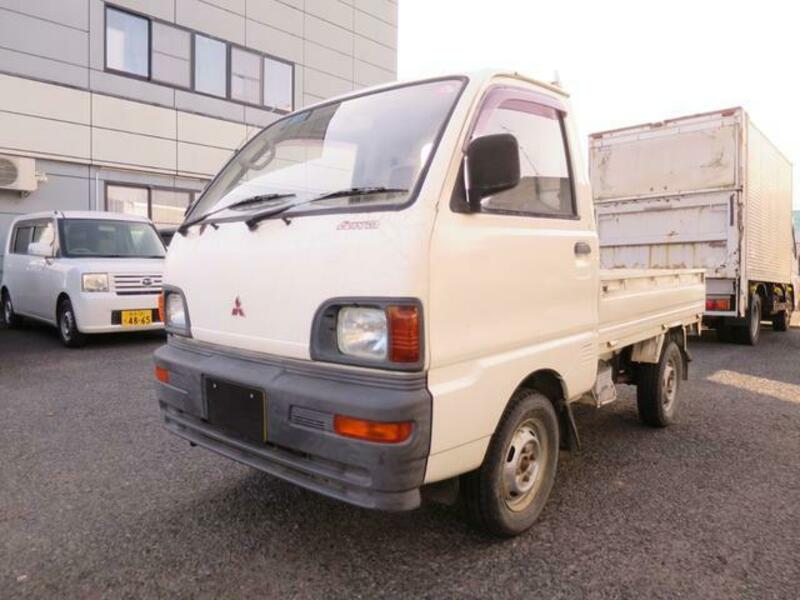 MITSUBISHI MINICAB TRUCK