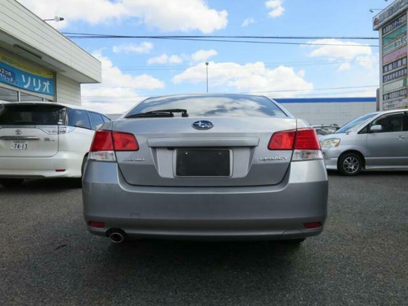LEGACY B4