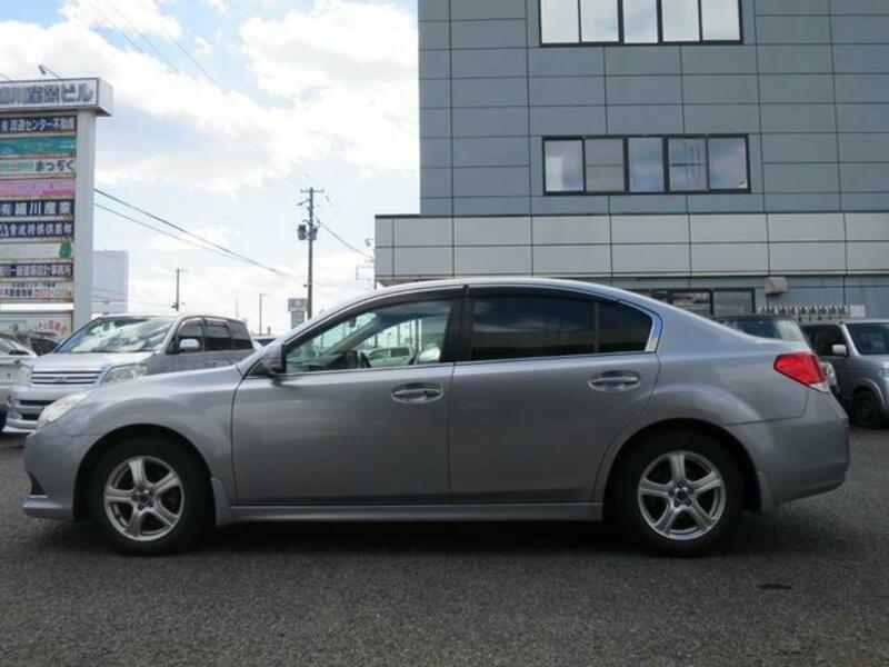 LEGACY B4
