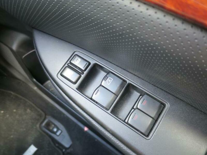 LEGACY B4