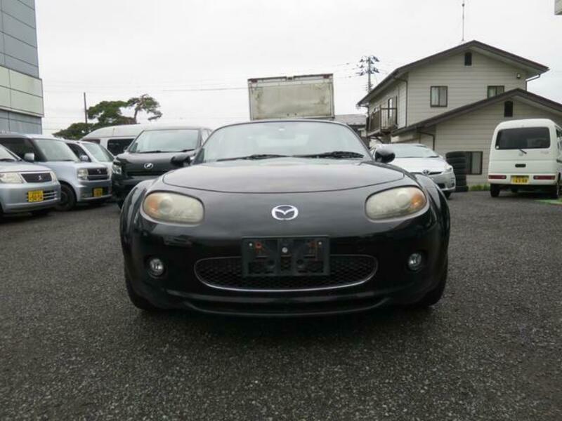 ROADSTER