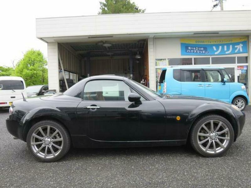 ROADSTER