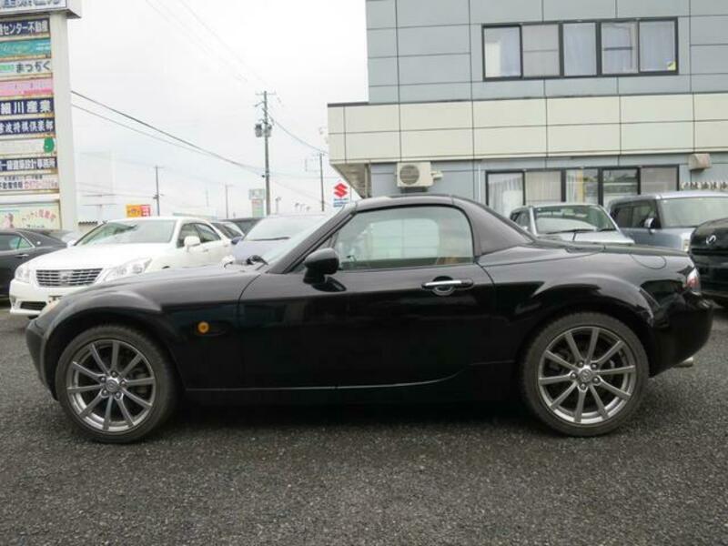 ROADSTER