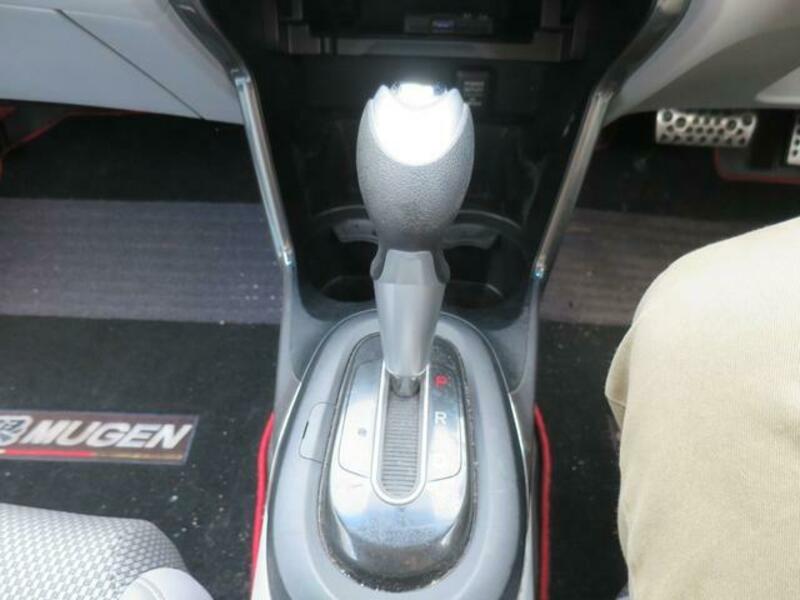 CR-Z