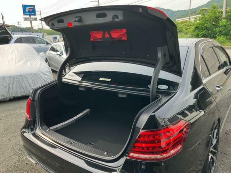 E-CLASS