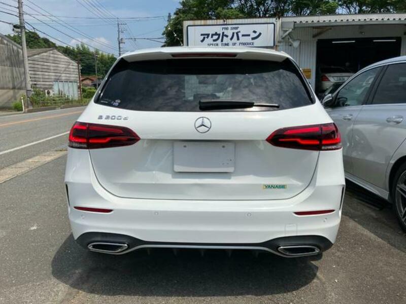 B-CLASS