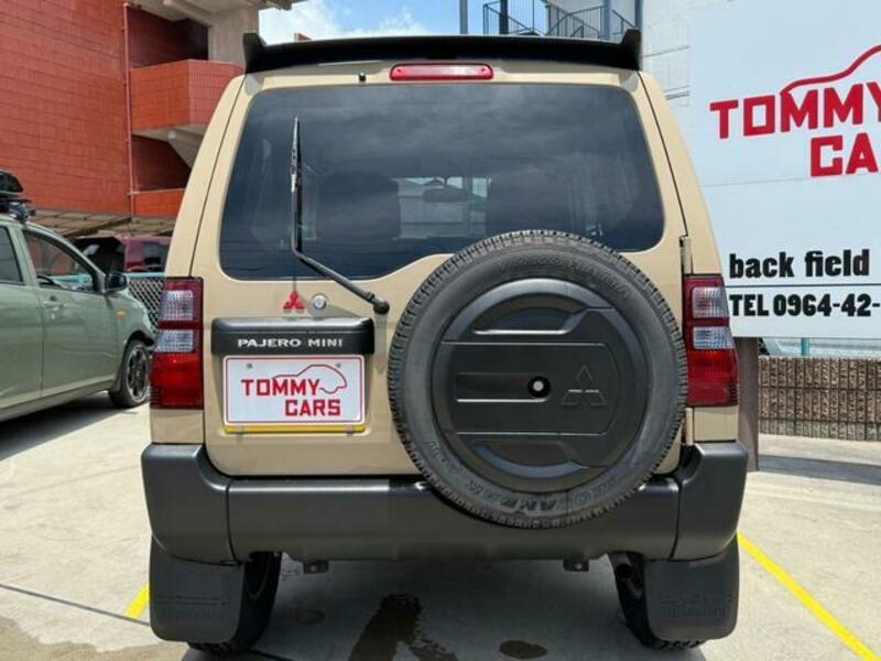 PAJERO MINI