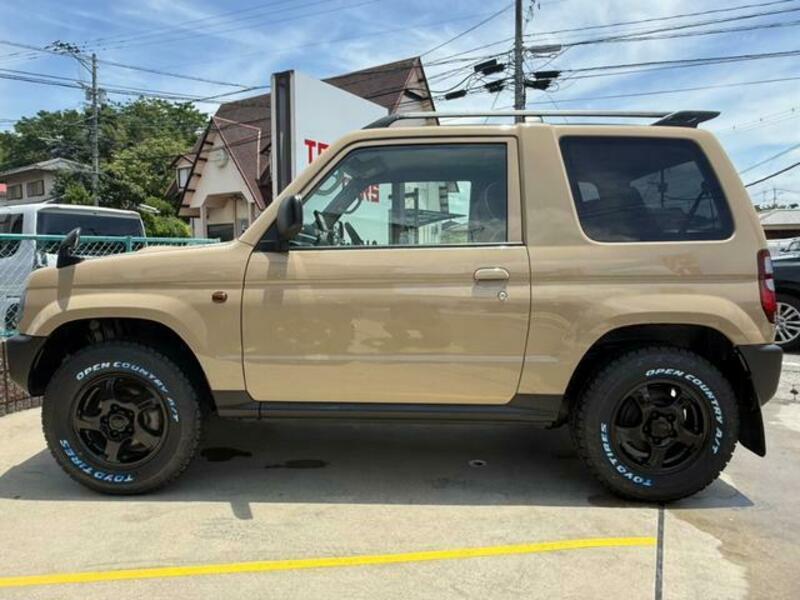 PAJERO MINI