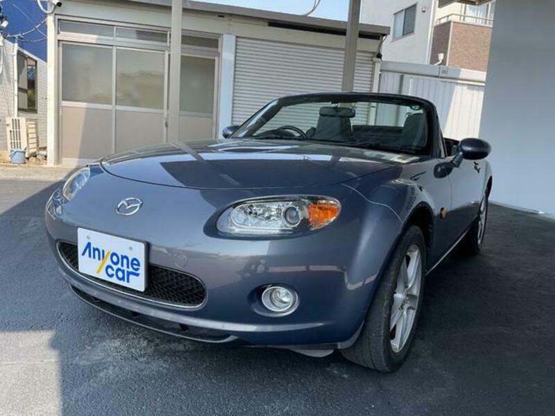 ROADSTER