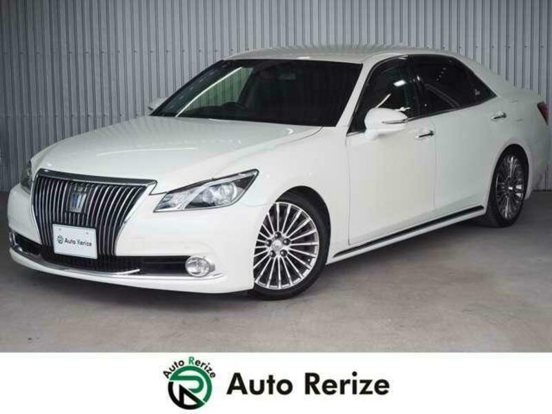 TOYOTA CROWN MAJESTA