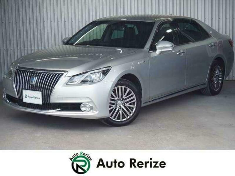 TOYOTA CROWN MAJESTA