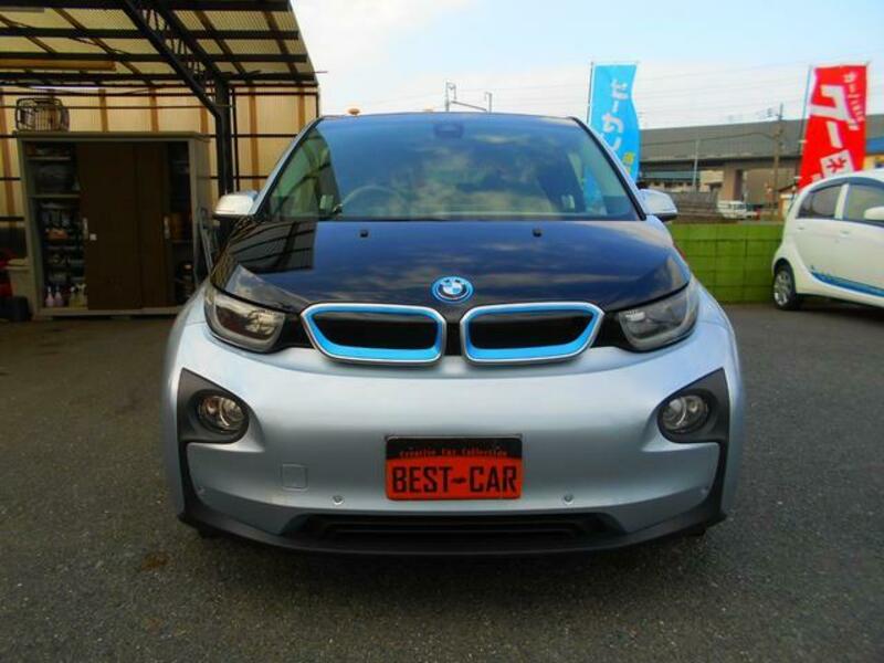 i3
