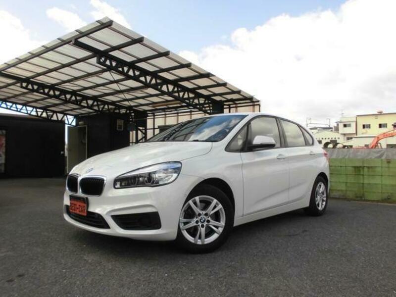 BMW 2 SERIES
