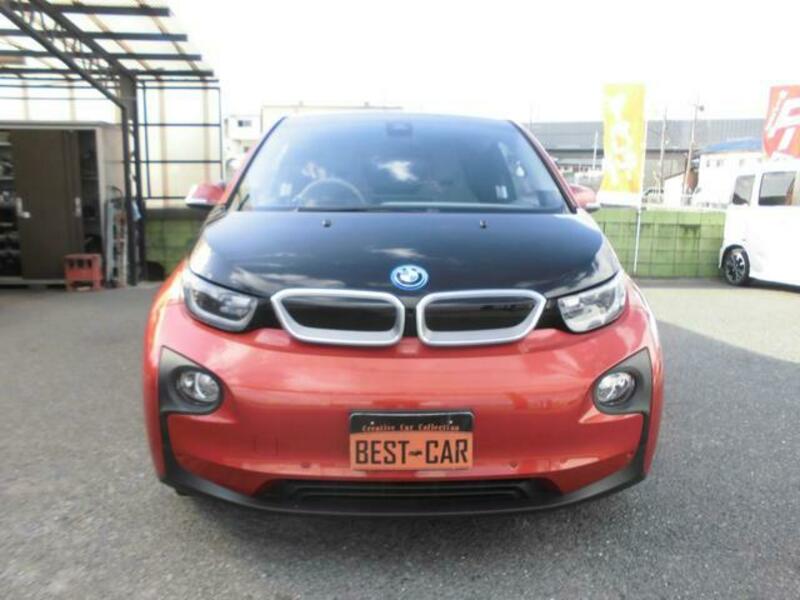 i3