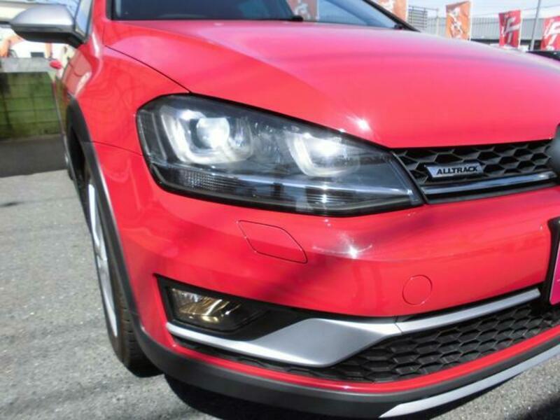 GOLF ALLTRACK