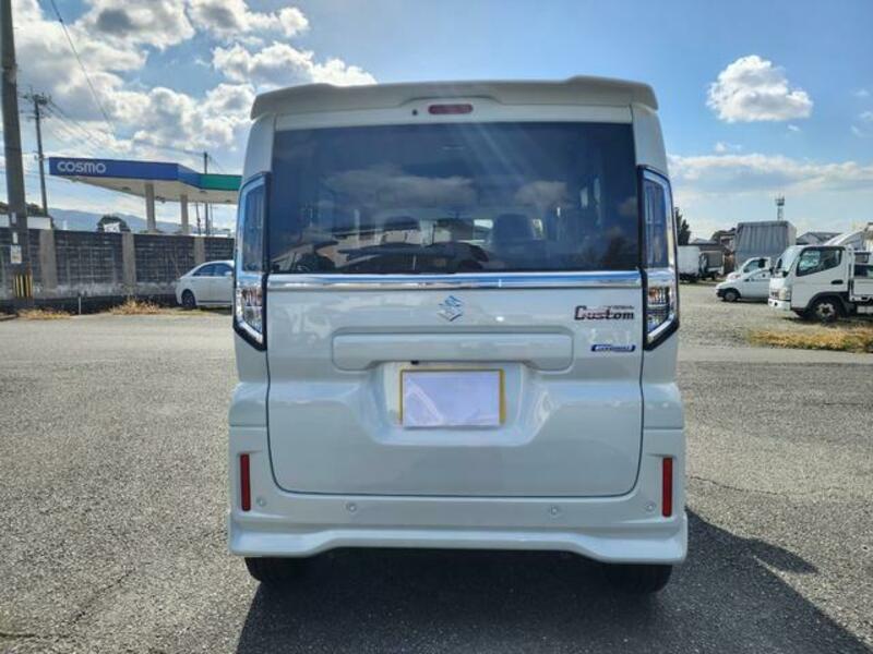 SPACIA CUSTOM