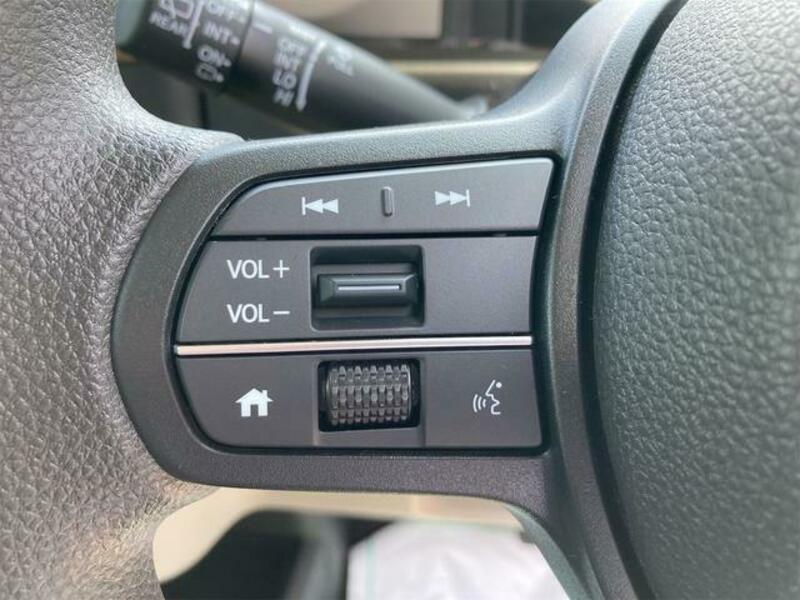 N BOX