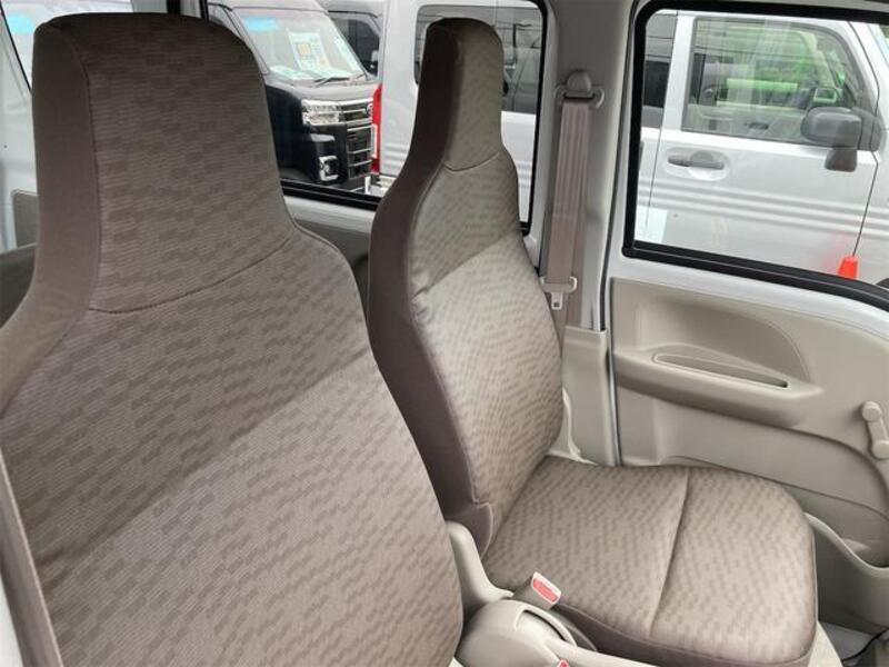 MINICAB VAN
