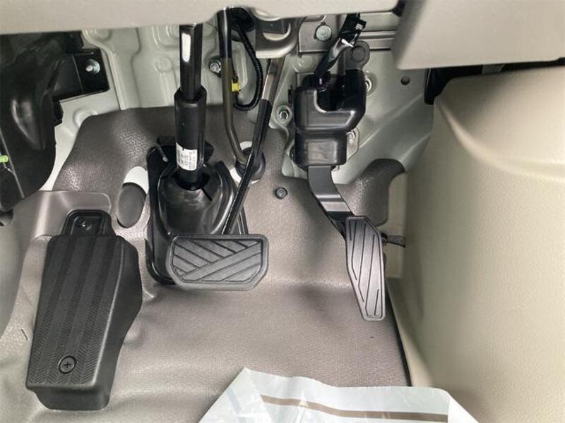 MINICAB VAN