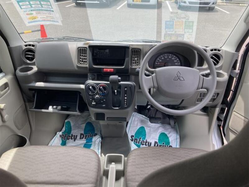 MINICAB VAN