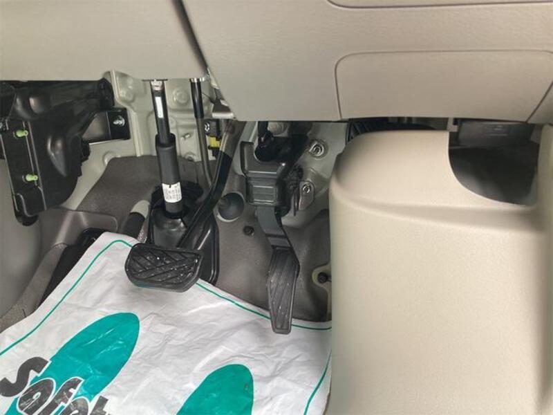 MINICAB VAN
