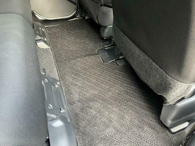 ROOMY