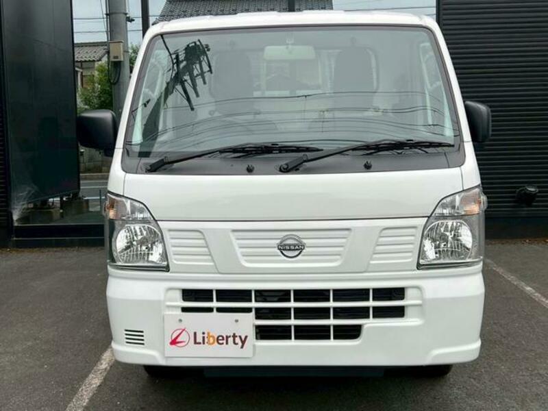 CLIPPER TRUCK