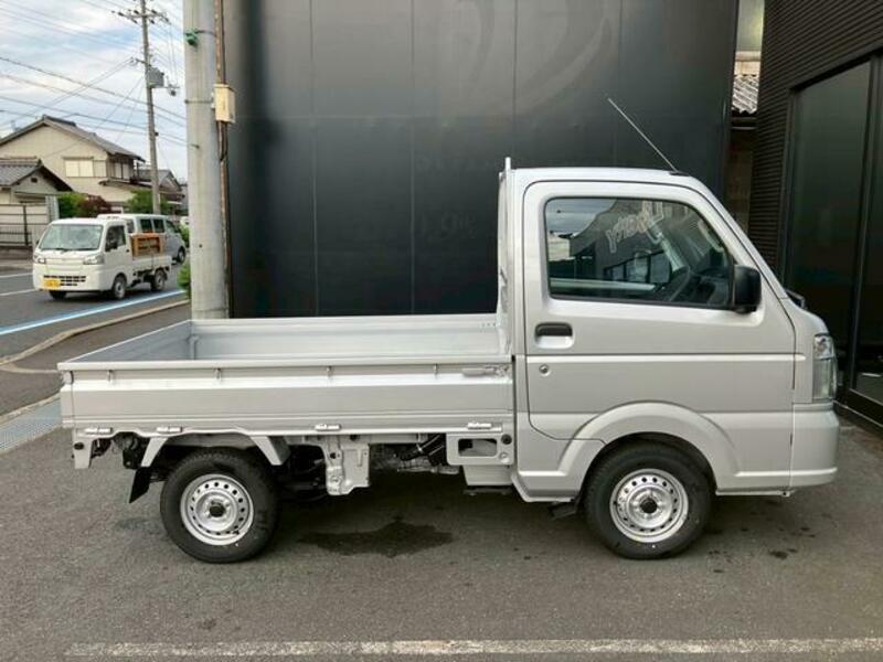 CLIPPER TRUCK