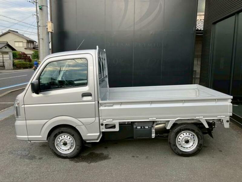 CLIPPER TRUCK