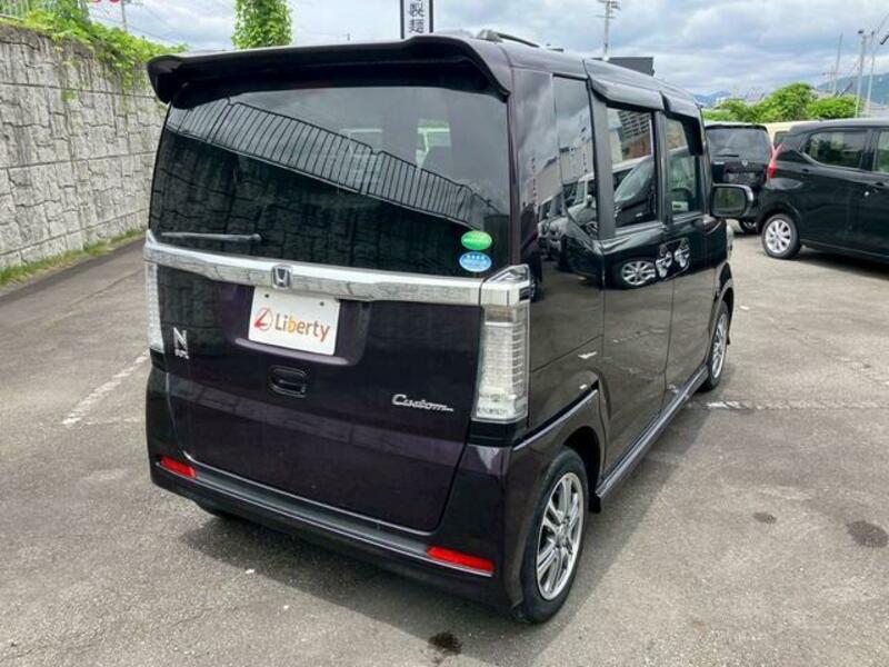 N BOX CUSTOM