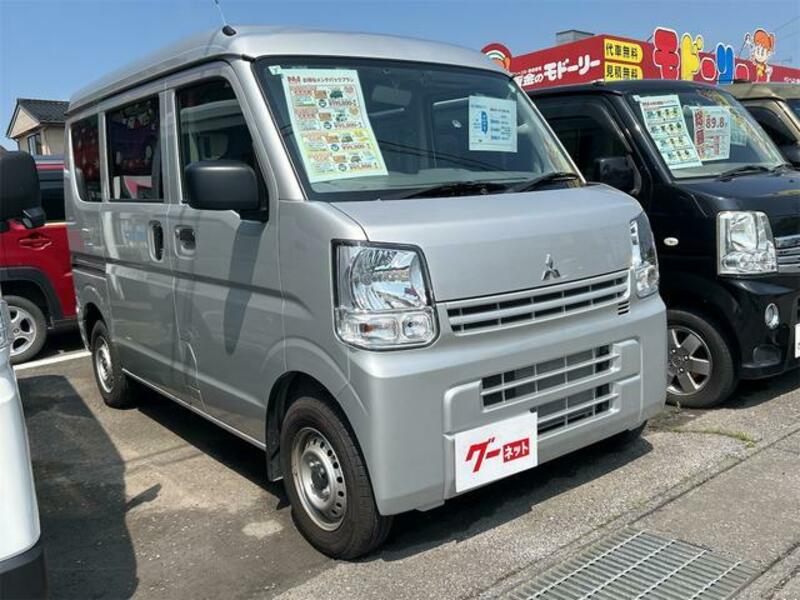 MINICAB VAN