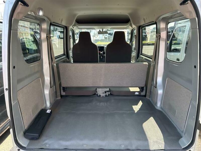 MINICAB VAN