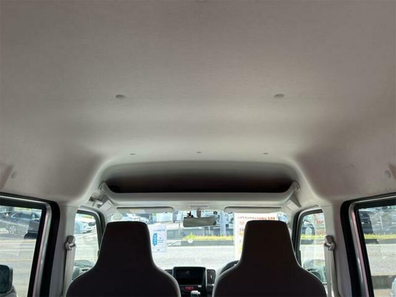 MINICAB VAN
