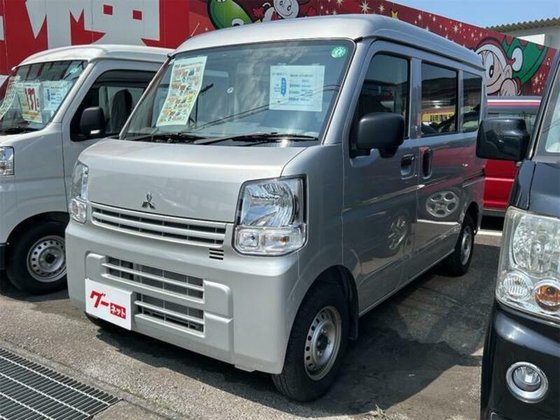 MITSUBISHI MINICAB VAN