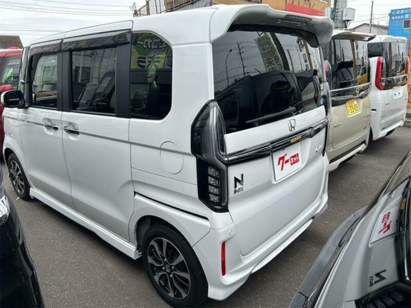 N BOX CUSTOM