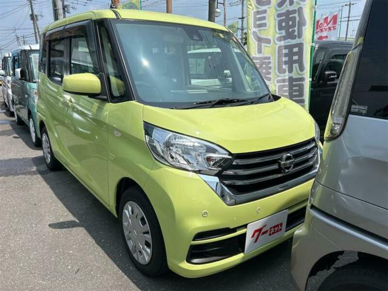 NISSAN DAYZ ROOX
