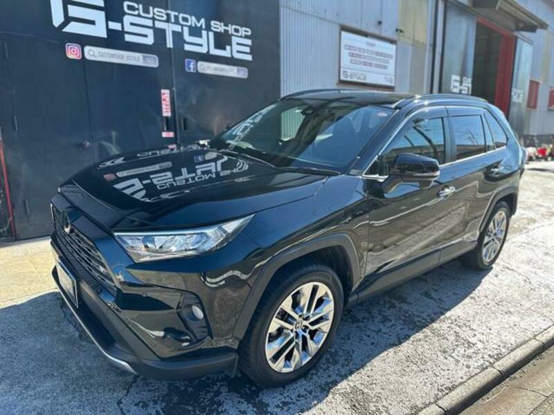 RAV4
