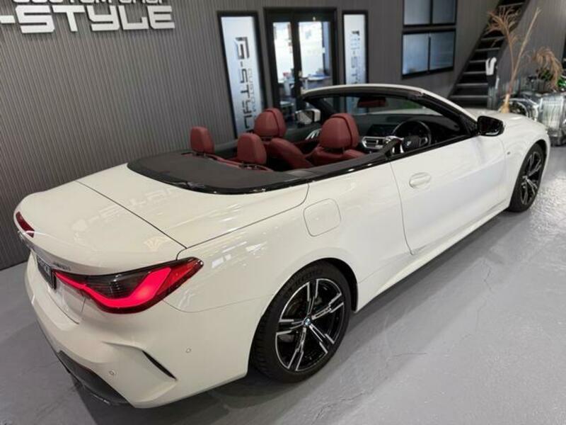 4 SERIES