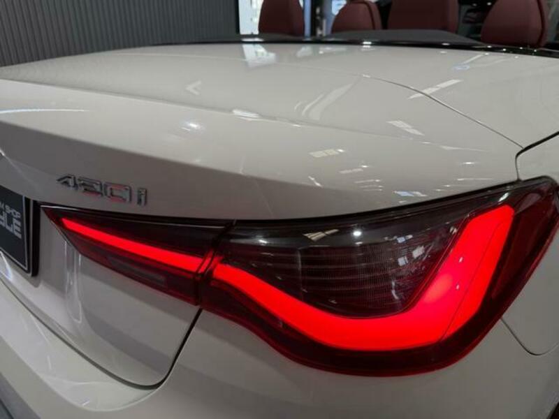 4 SERIES