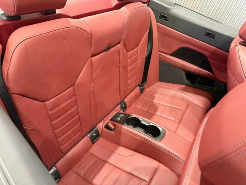 4 SERIES