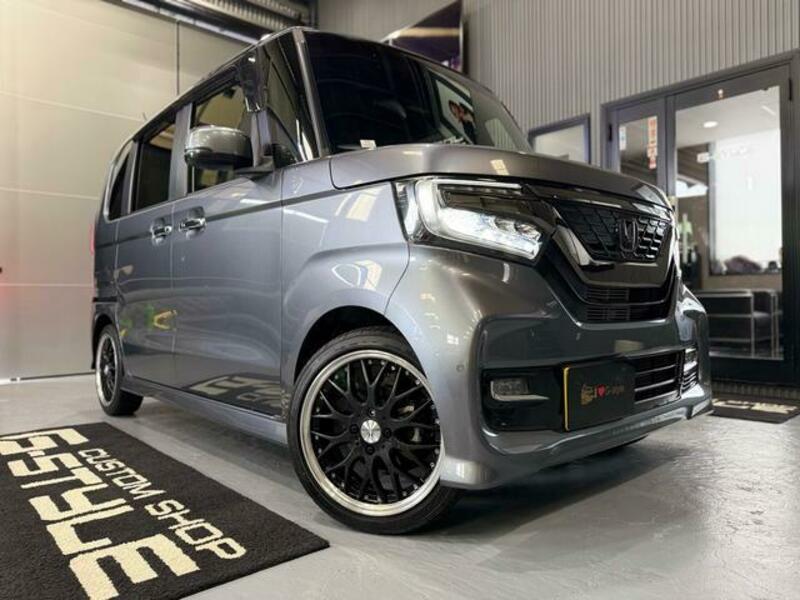 HONDA N BOX CUSTOM