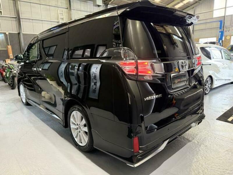 VELLFIRE