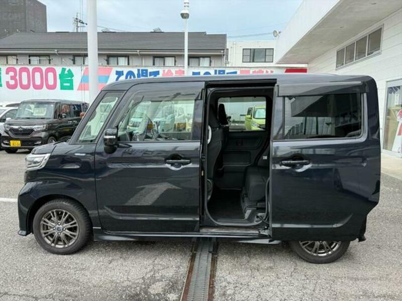 SPACIA CUSTOM