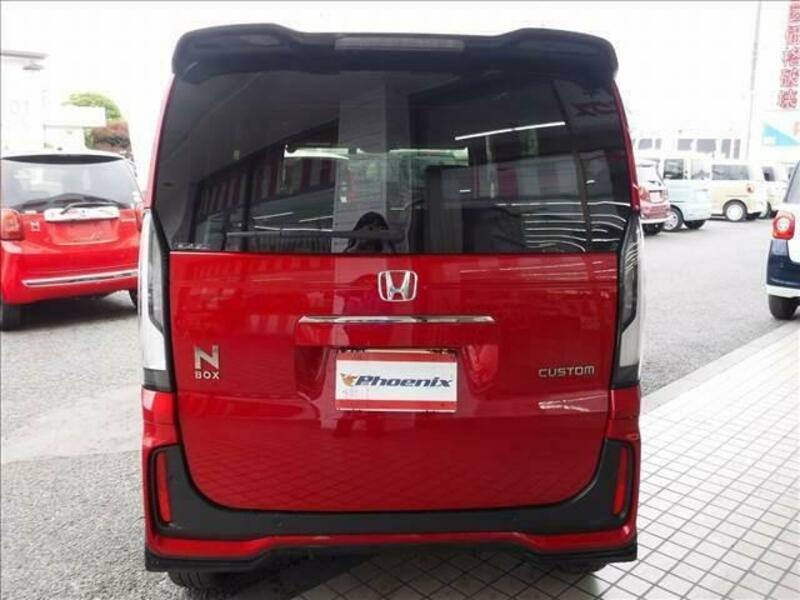 N BOX CUSTOM