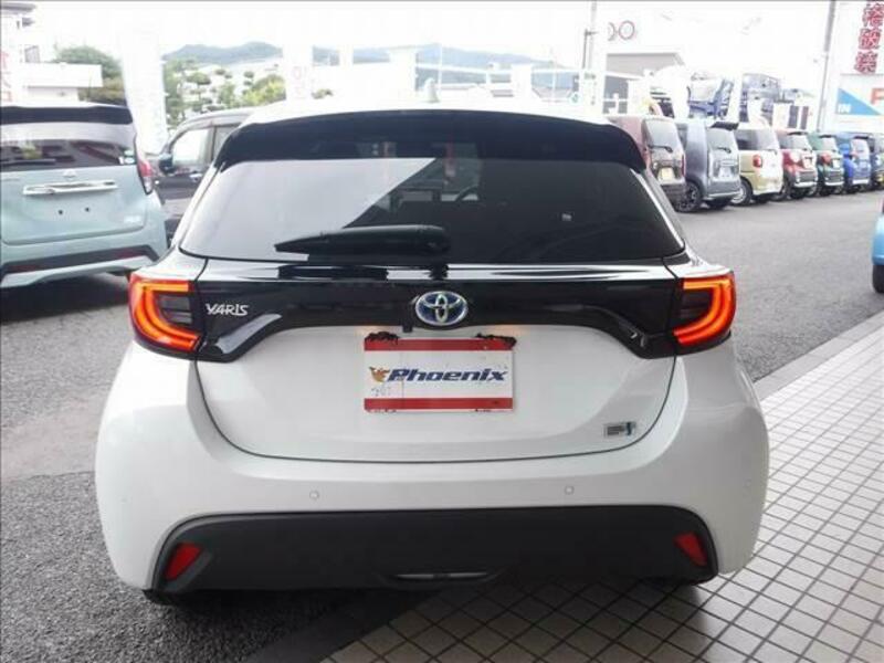 YARIS