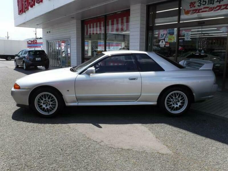 SKYLINE
