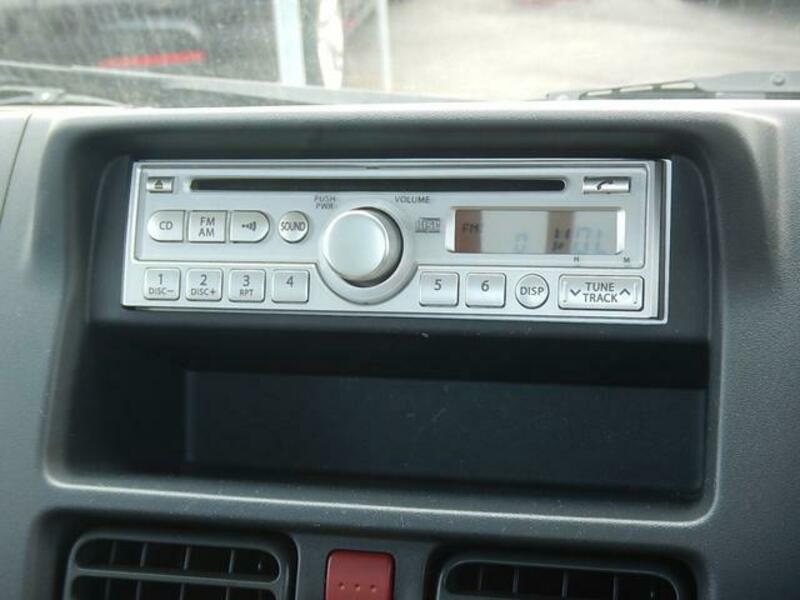 MINICAB TRUCK