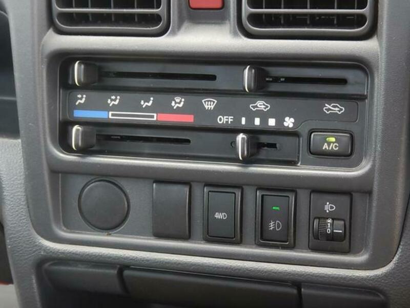 MINICAB TRUCK