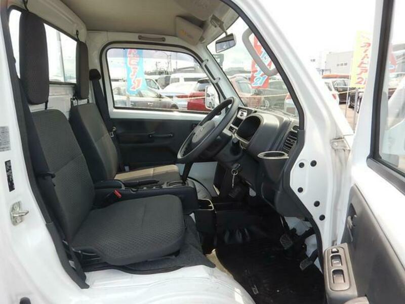 MINICAB TRUCK