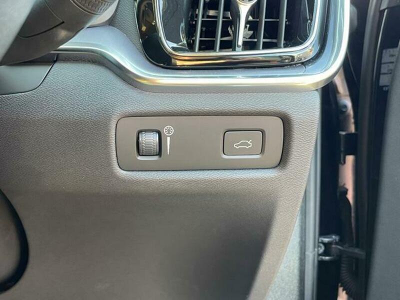 S60